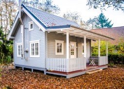 haus-bauen-blockhaus-im-wald