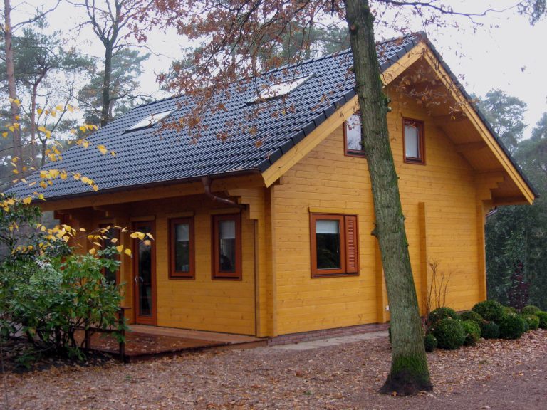 Holzhaus kaufen günstige Holzhaus Preise bei Blockhaus24